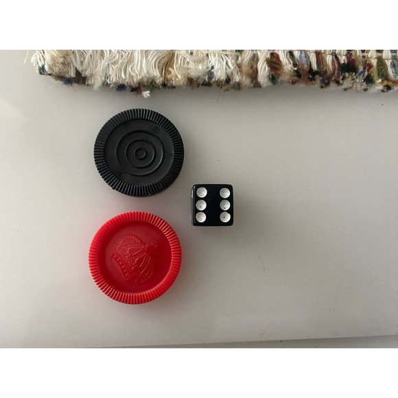 Checkers Board Game with Rug Board 12" x 12½”  12 Black 12 Red Checkers Vintage - Picture 2 of 16